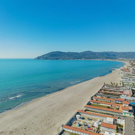 Apartment Ilaria 2 By Interhome Marina di Massa Luaran gambar