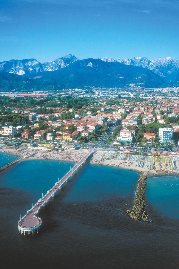 Apartment Ilaria 2 By Interhome Marina di Massa Luaran gambar