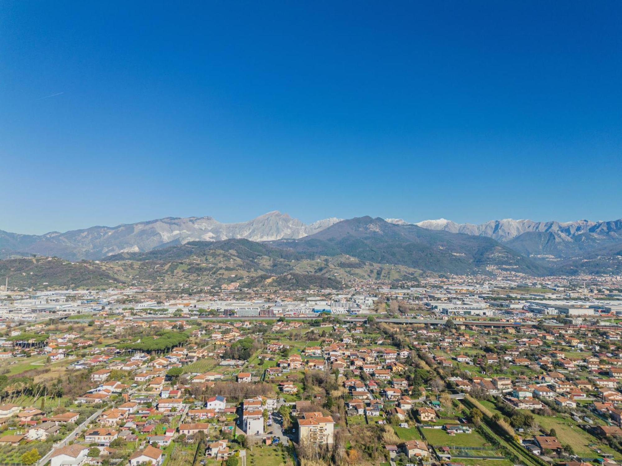 Apartment Ilaria 2 By Interhome Marina di Massa Luaran gambar