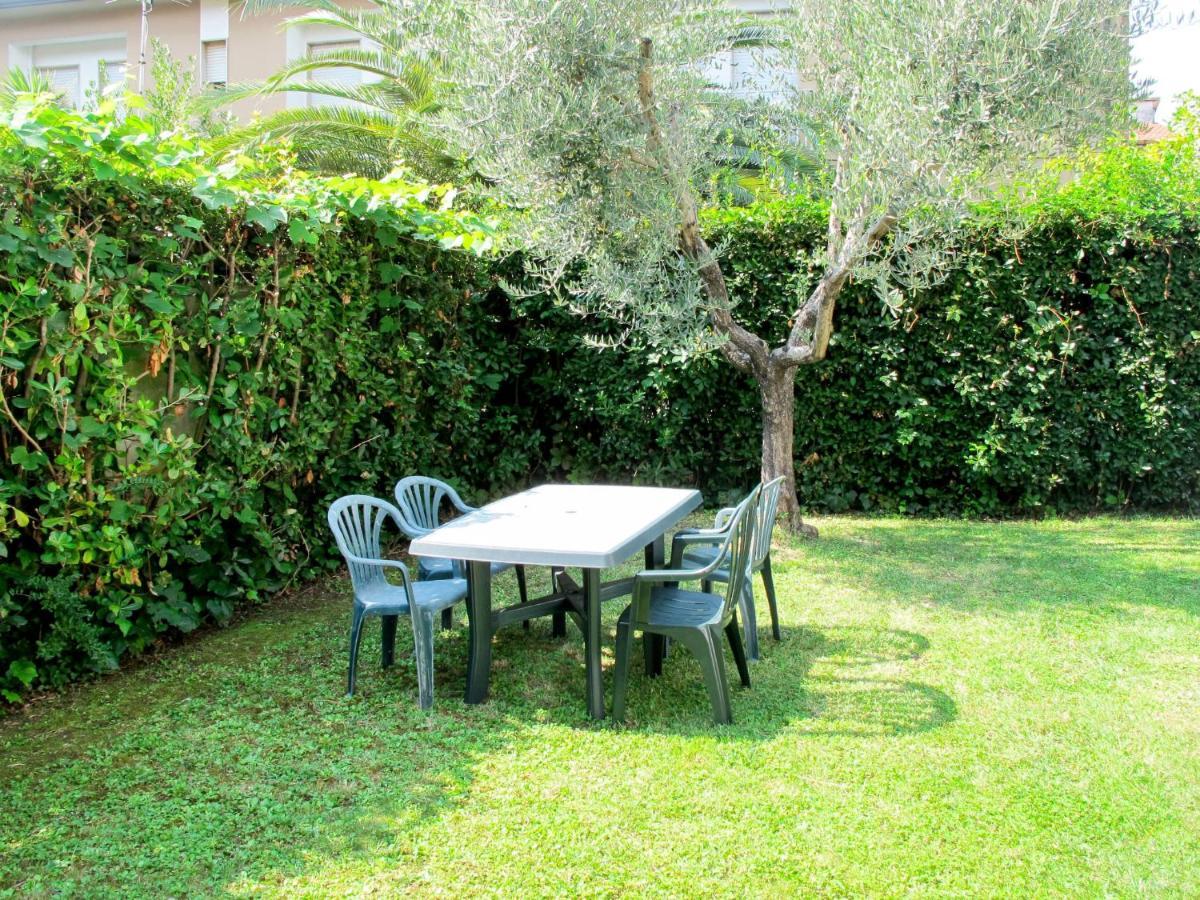 Apartment Ilaria 2 By Interhome Marina di Massa Luaran gambar